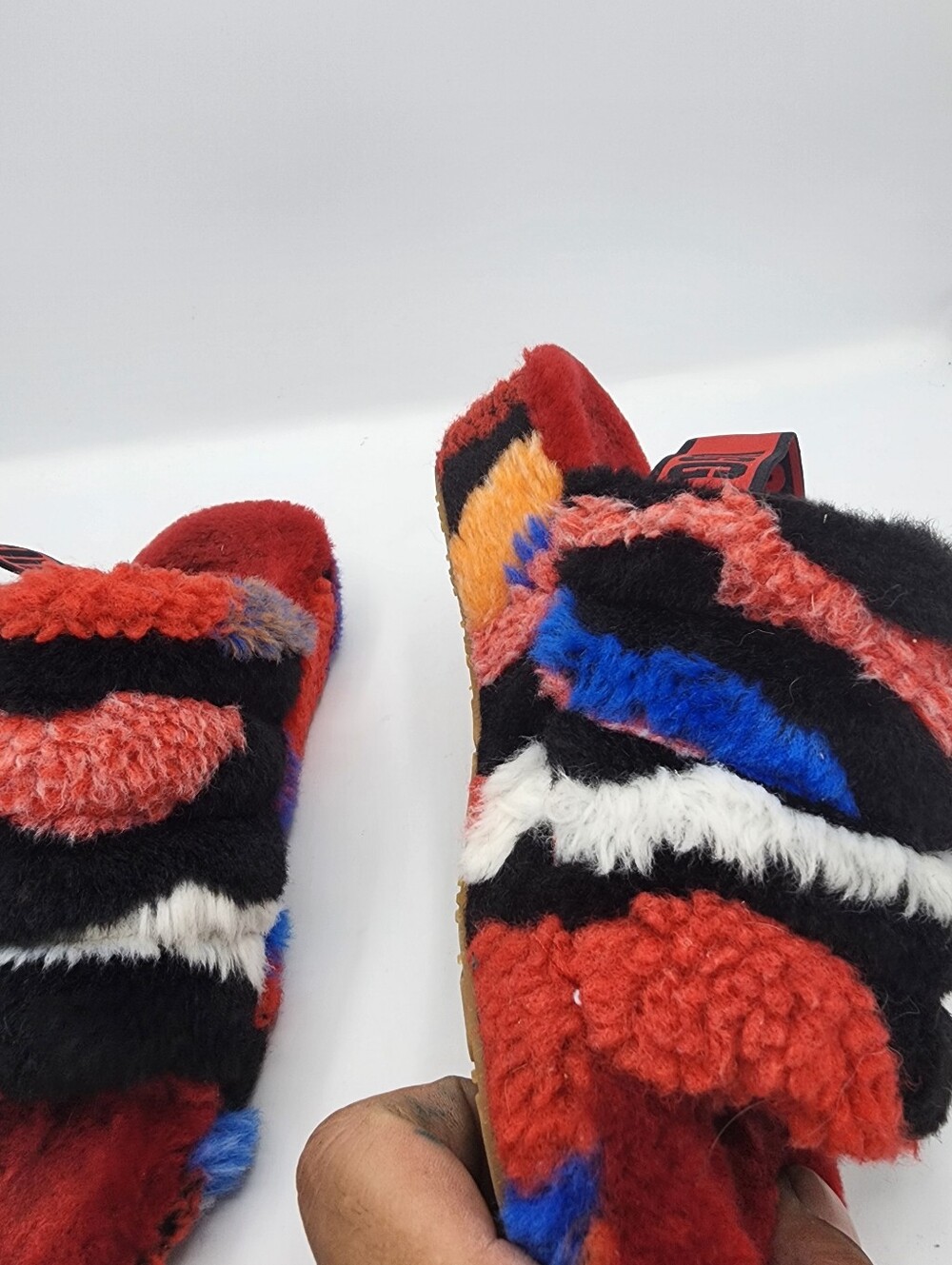 Uggs Sandals - Picture 5 of 11